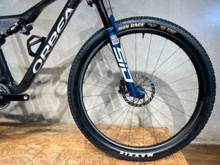 ORBEA OIZ M-LTD 2025 Flight Attendant / Talla M