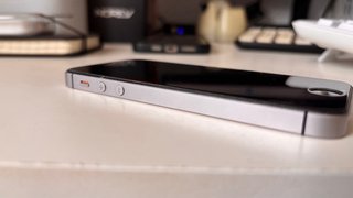 iPhone SE 32GB plateado