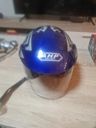 Bicicleta infantil BTWIN como nueva y casco