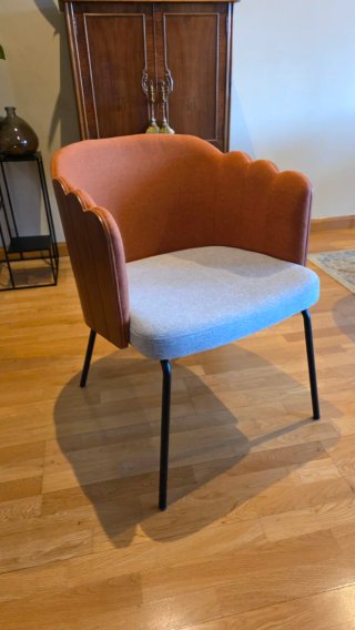 Silla Rene The Massie Madera y Tela