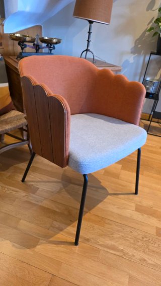 Silla Rene The Massie Madera y Tela
