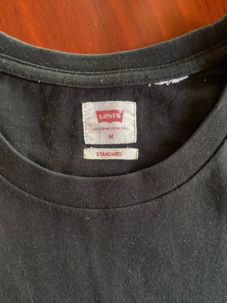Camiseta Levi's básica negra Talla M