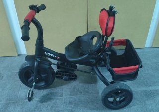 Triciclo infantil rojo y negro
