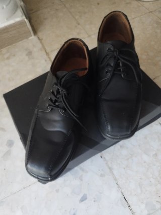 Zapatos de vestir negros para hombre