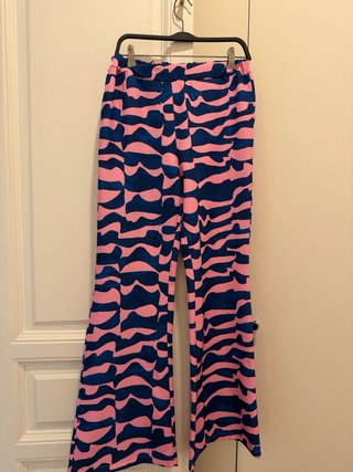 Conjunto traje chaqueta corta y pantalón