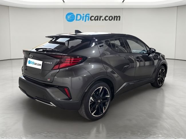 Toyota C-HR 2022, foto 8