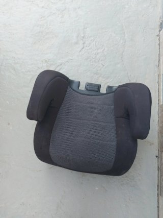 Alzador coche niños con isofix