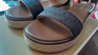 Sandalias Michael Kors Marrones