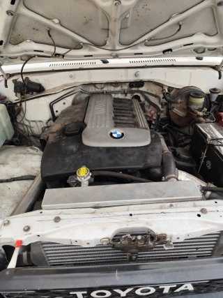 Toyota land Cruiser lj70. NO APTO PARA CURIOSOS