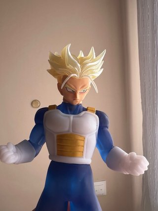 Figura Trunks Super Saiyan Dragon Ball