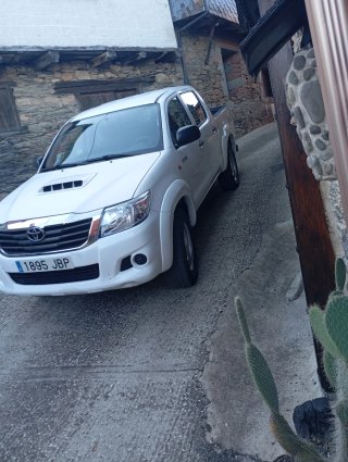Toyota Hilux 2014
