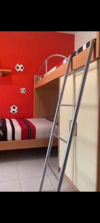 Litera madera maciza y metal