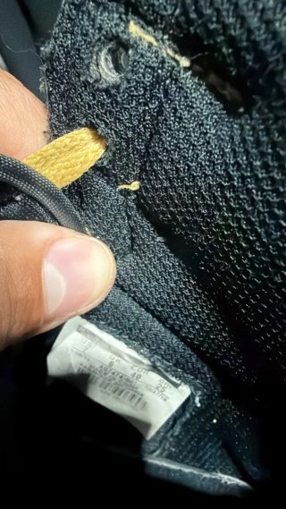 Jordan 1 Gold/White