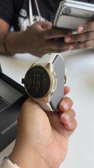 Garmin Fenix 8 AMOLED Sapphire 43mm