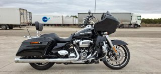 Harley Davidson Road Glide 2018 Negra