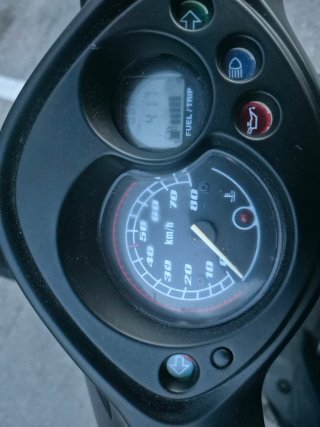 Yamaha Jog R Negra