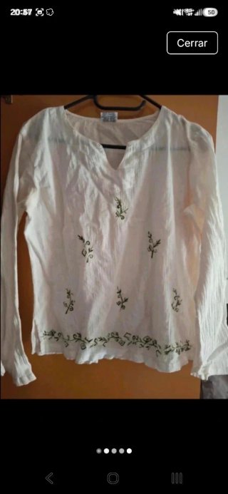 Blusa blanca bordada
