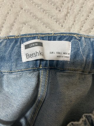 Pantalones vaqueros Bershka L
