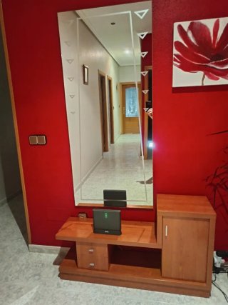 Mueble recibidor con espejo