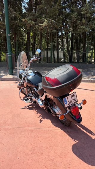 Yamaha Drag Star 650 Custom Negra