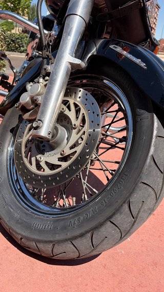 Yamaha Drag Star 650 Custom Negra