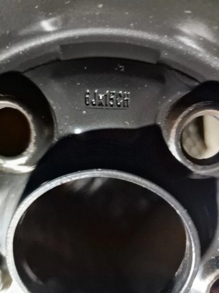 Rueda de repuesto Michelin 195/65 R15