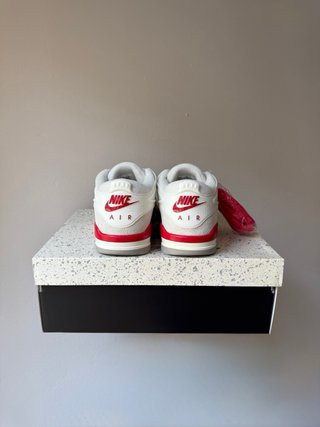 Air Jordan 4 RM Fire Red