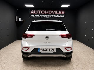 VOLKSWAGEN T-ROC 1.5 TSI 150 CV DSG · 5.500 KM