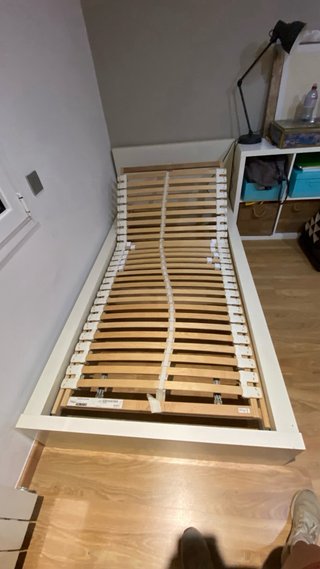 Cama individual Ikea Malm blanca