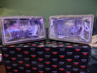 Faros Delanteros  RENAULT R9 TSE DEL AÑO 85