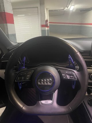 Volante casi nuevo,deportivo de Audi