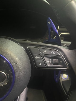 Volante casi nuevo,deportivo de Audi