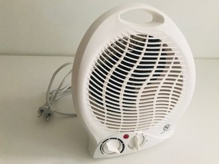 Aquecedor com ventilador de ar quente/frio