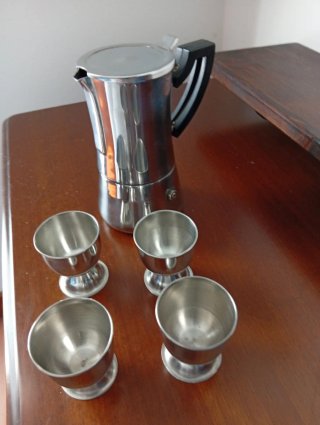 Caffettiera Bialetti vintage + 4 porta