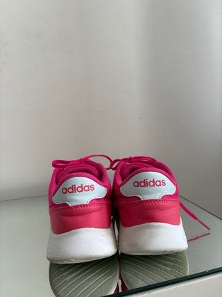 Zapatillas Adidas rosas y blancas