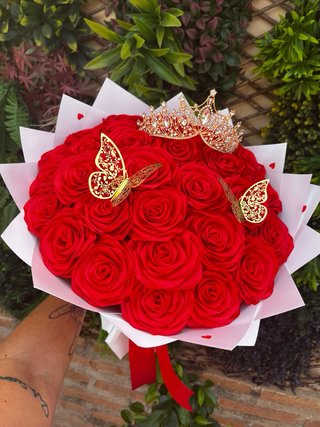 Ramo de 25 rosas hechas a mano | Personalizable