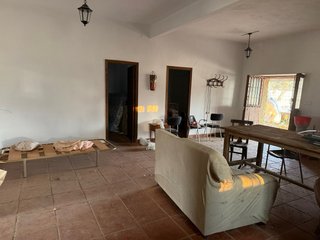 Finca rustica dehesa con casa piscina con 17 Ha