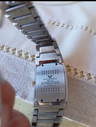 Reloj Viceroy bicolor dorado y plateado