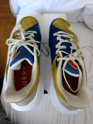 Zapatillas Curry Baloncesto azul y Blancas