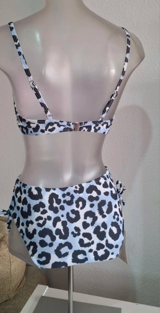 Bikini estampado leopardo azul y negro