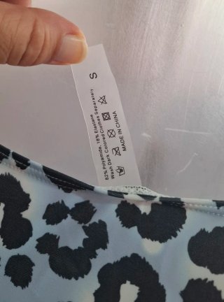 Bikini estampado leopardo azul y negro
