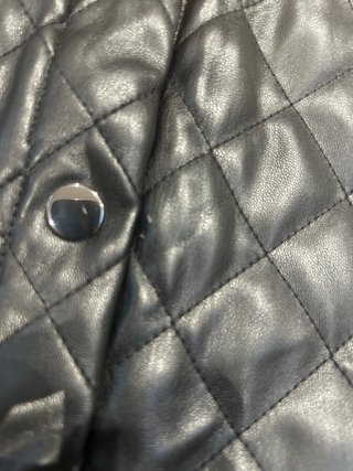 Falda mini acolchada Stradivarius Talla M