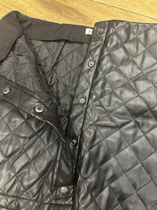 Falda mini acolchada Stradivarius Talla M