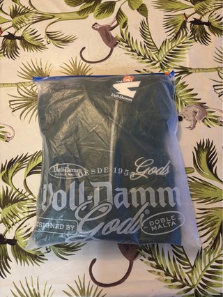 Sudadera Voll Damm verde edición limitada