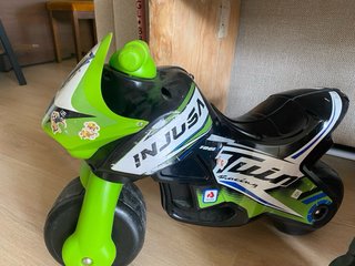 Lote 3 motos correpasillos infantiles