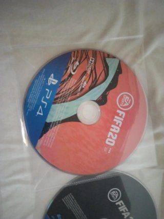 Lote 3 Juegos PS4: FIFA 20, 22 y Winning Eleven