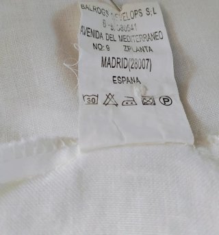 Elegante Camisa Blanca Bordada