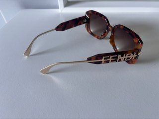 Gafas de sol Fendi Tortoise y Doradas