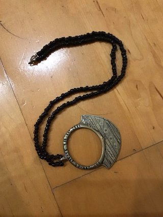 Collar bonito