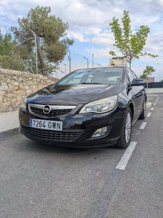 Opel Astra 2010